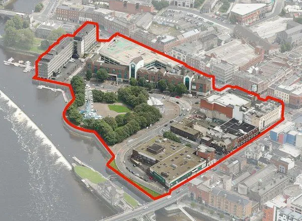 Arthur's Quay Park photo 2