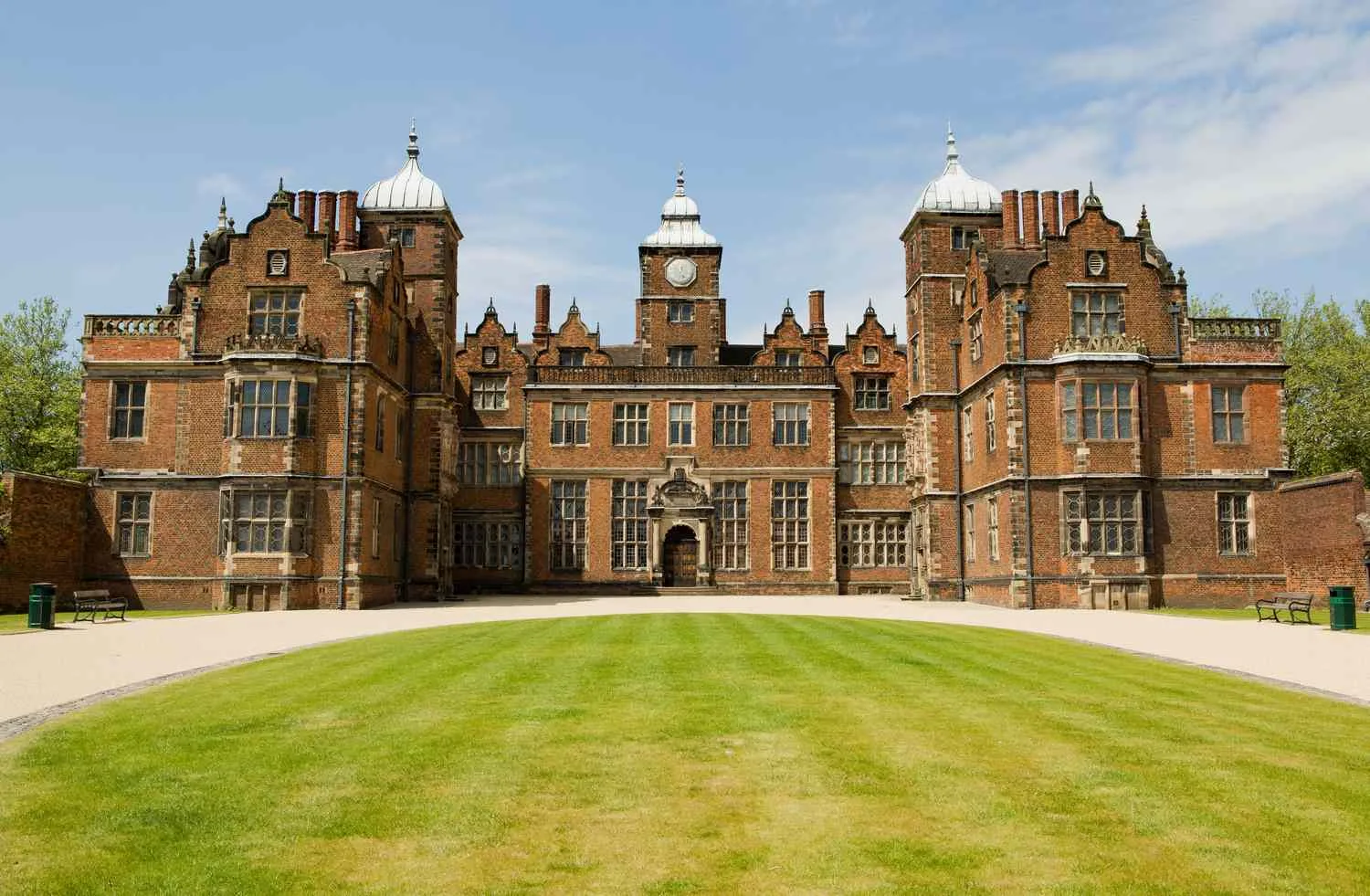 Aston Hall photo 2