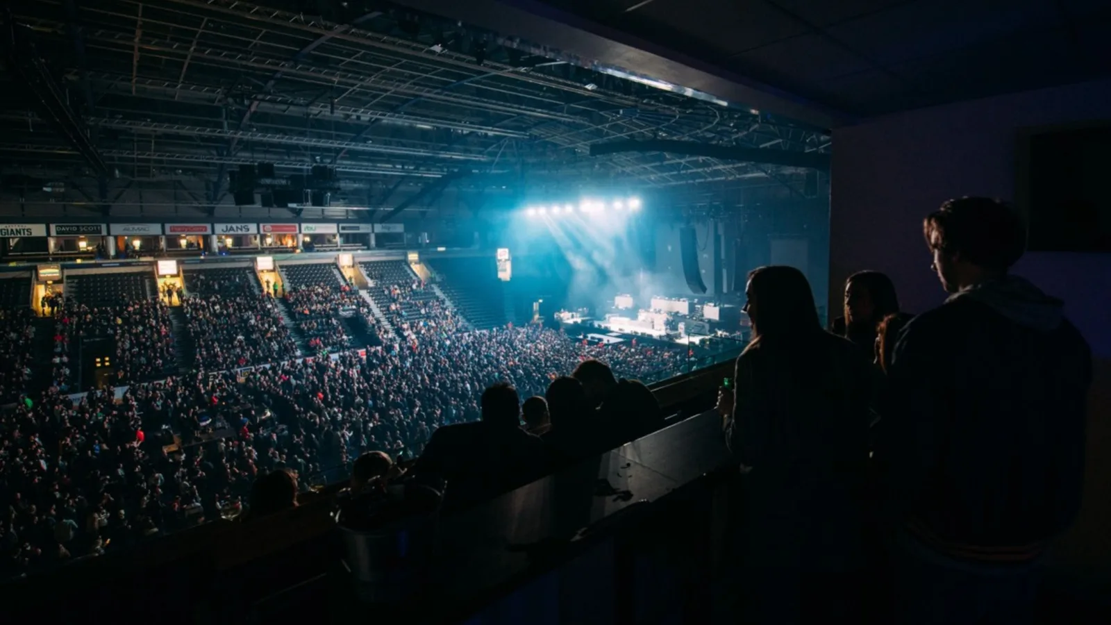 Belfast Giants Ice Hockey at The SSE Arena photo 2