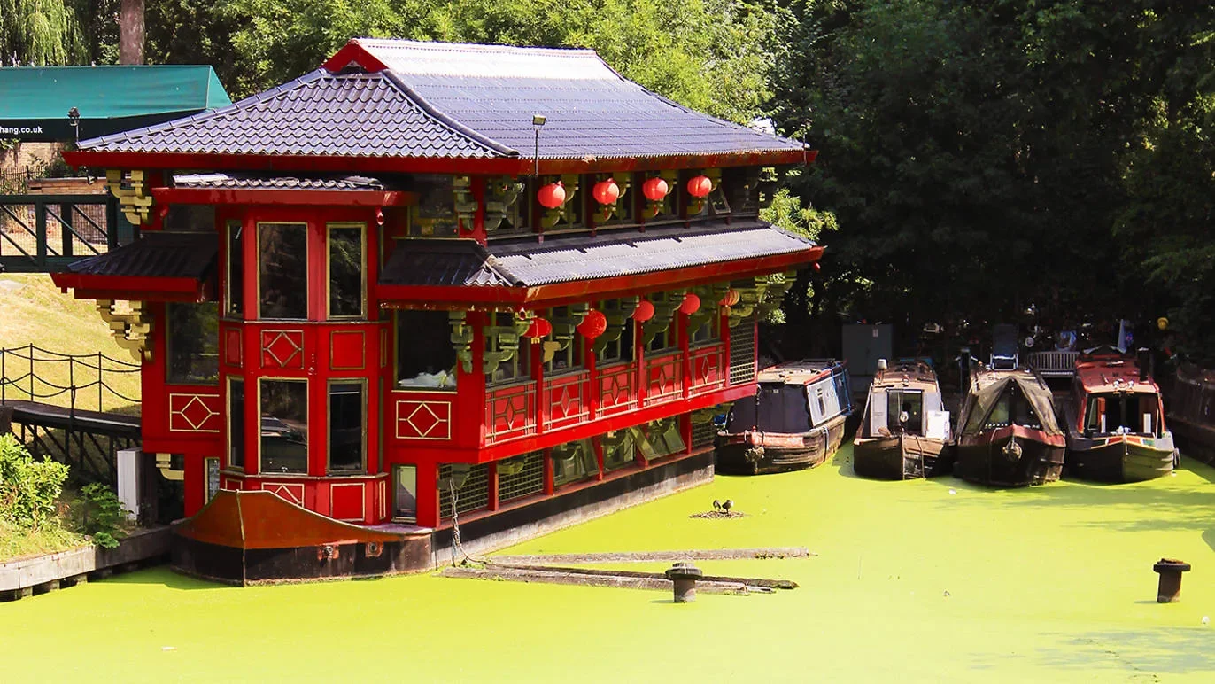 Feng Shang - floating Chinese restaurant