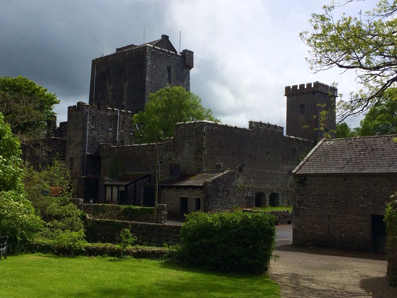 Knappogue Castle and Gardens photo 3