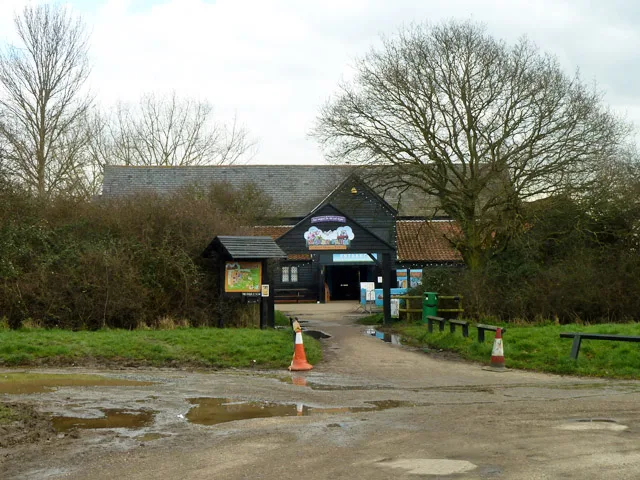 Marsh Farm Country Park photo 2