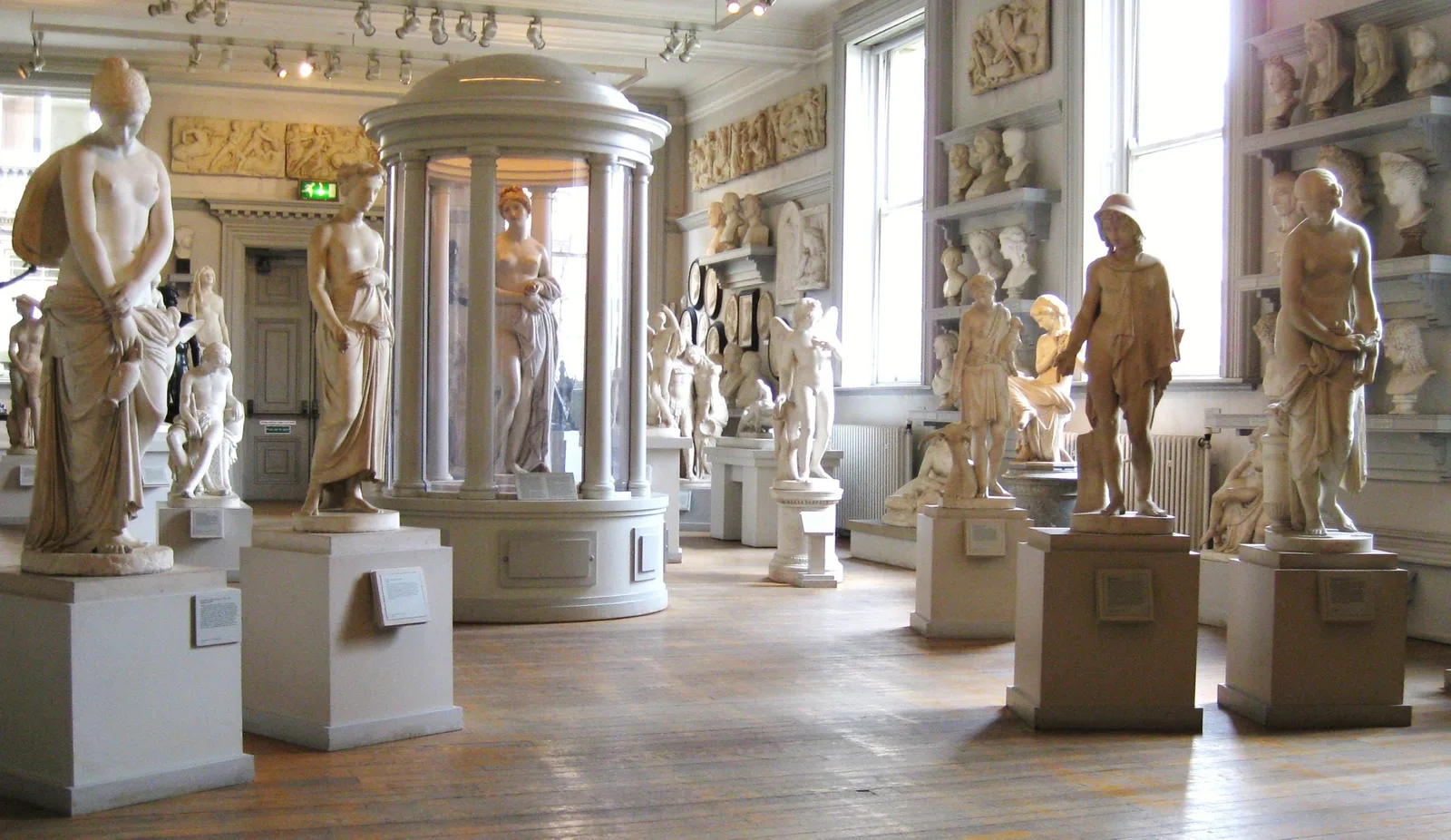 Walker Art Gallery photo 3