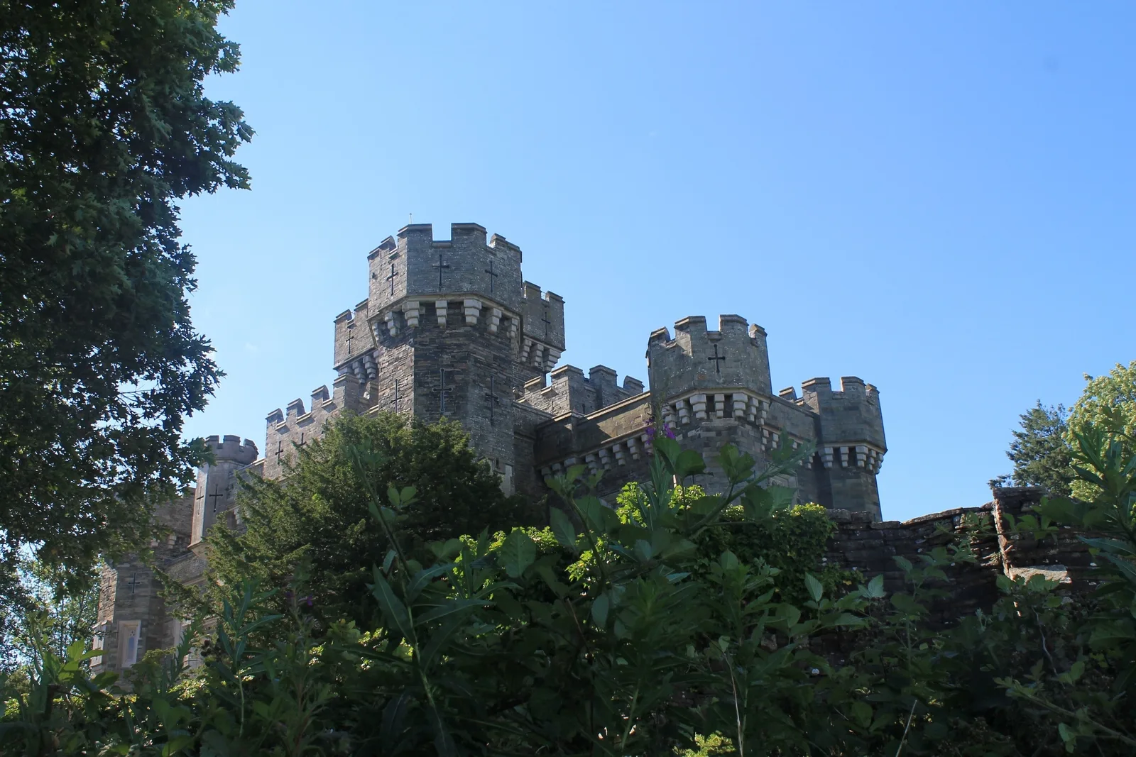 Wray Castle photo 2